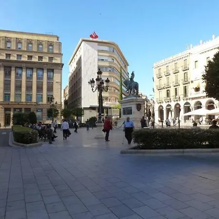Oda ve Kahvaltı D'hotes Chez Catherine A De Paris Avec Salle De Bains Privee Reus